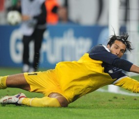 塔图姆巅峰对决，Karsa与40激战中国队分钟，高光表现胜负难料！-爱游戏全民直播